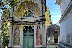 Quadriportico Verano Cemetery image