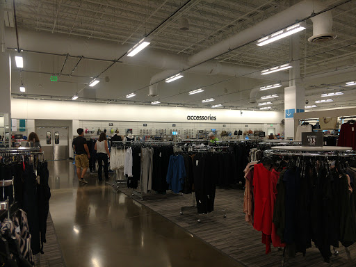 Department Store «Nordstrom Rack at The Block Northway», reviews and photos, 8031 McKnight Rd, Pittsburgh, PA 15237, USA