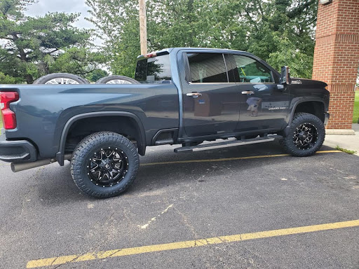 Truck Accessories Store «Trails West», reviews and photos, 12290 National Rd SW, Pataskala, OH 43062, USA