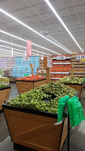 Grocery Store «Superior Grocers», reviews and photos, 3180 N Garey Ave, Pomona, CA 91767, USA