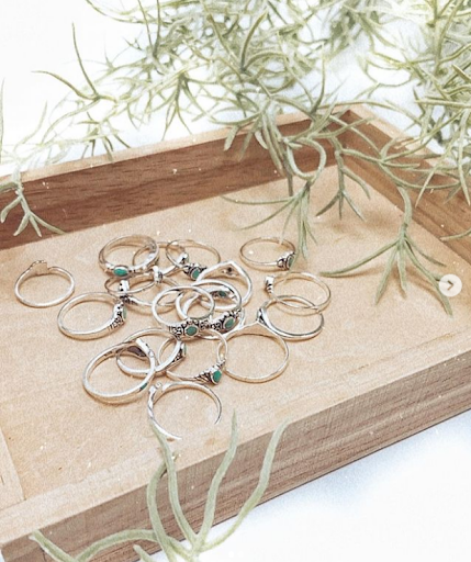 Jewelry Store «Sisters Jewelry & Gifts Inc», reviews and photos, 330 Tate St, Greensboro, NC 27403, USA