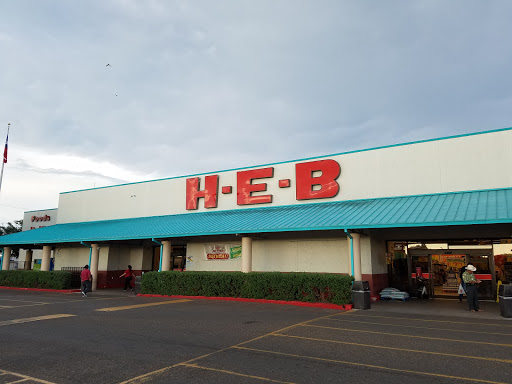 H-E-B