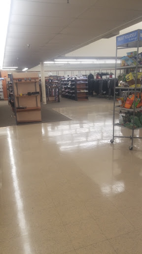 Clothing Store «Burlington Coat Factory», reviews and photos, 2035 S Robert St, West St Paul, MN 55118, USA