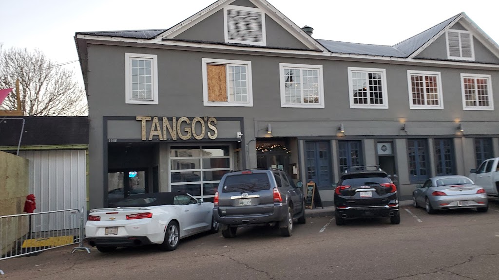 Tango's Patio and Kitchen 38655