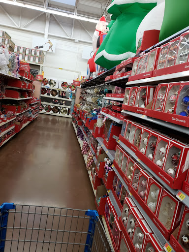 Department Store «Walmart Supercenter», reviews and photos, 6170 Saginaw Rd, Grand Blanc, MI 48439, USA