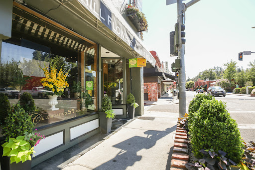 Foothill Flowers, 102 W Main St, Grass Valley, CA 95945, USA, 