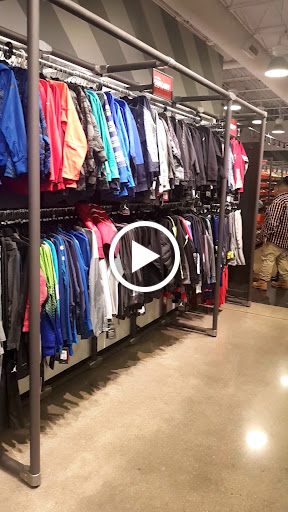 Sporting Goods Store «Nike Factory Store», reviews and photos, 6170 Grand Ave #569, Gurnee, IL 60031, USA