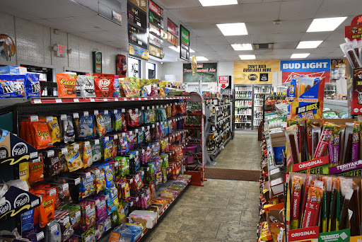 Liquor Store «Riverside Food & Liquor Store», reviews and photos, 1206 Front St, Niles, MI 49120, USA