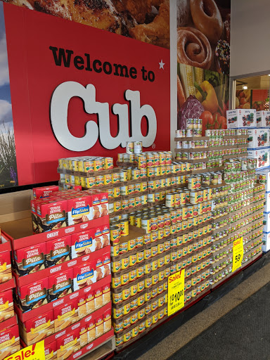 Grocery Store «Cub Foods», reviews and photos, 1276 Town Centre Dr, Eagan, MN 55123, USA