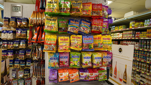 Supermarket «Metro Supermarket», reviews and photos, 2130 P St NW #5, Washington, DC 20037, USA