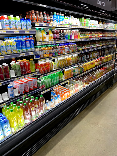 Grocery Store «Earth Fare», reviews and photos, 721 Gov Morrison St #110, Charlotte, NC 28211, USA