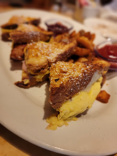 Restaurant «The Cheesecake Factory», reviews and photos, 42 Shops At Mission Viejo, Mission Viejo, CA 92691, USA