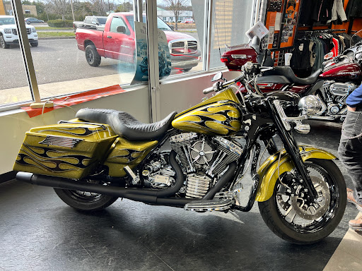 Motorcycle Dealer «Eastern Harley-Davidson», reviews and photos, 1570 Old Country Rd, Riverhead, NY 11901, USA