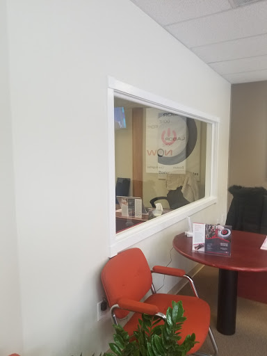 Cell Phone Store «Verizon Wireless and FiOS Retailer- Im Wireless - North Andover», reviews and photos, 435 Winthrop Ave, Lawrence, MA 01843, USA