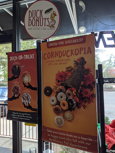 Donut Shop «Duck Donuts», reviews and photos, 100 Wrenn Dr #101, Cary, NC 27511, USA