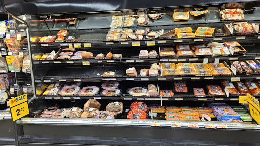 Grocery Store «Food Lion», reviews and photos, 501 E Main St, Louisa, VA 23093, USA