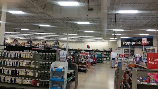 Office Supply Store «Staples», reviews and photos, 8170 Mall Pkwy, Lithonia, GA 30038, USA