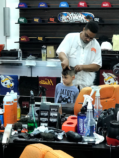 Barber Shop «The Hustle Barbershop», reviews and photos, 135-22 Hillside Avenue, Richmond Hill, NY 11418, USA