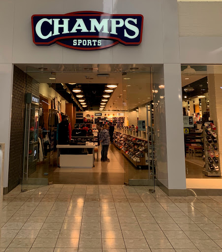 Champs Sports, 1030 Southcenter Mall, Tukwila, WA 98188, USA, 