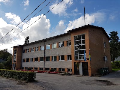 Photos of Saarde Vallavalitsus