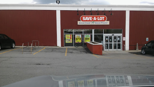 Save-A-Lot, 10 Aurora St, Lancaster, NY 14086, USA, 