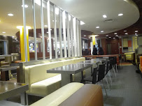 Atmosphère du Restauration rapide McDonald's à Dammarie-les-Lys - n°5