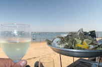Plats et boissons du Restaurant de fruits de mer Chez Guillaume Degustation d'huitres à Lège-Cap-Ferret - n°10
