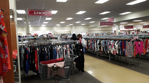 Clothing Store «Burlington Coat Factory», reviews and photos, 233 Broad St, Bridgewater, MA 02324, USA