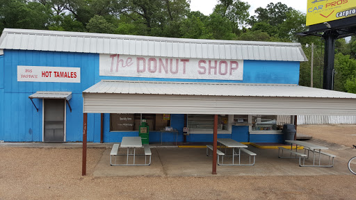 Donut Shop «The Donut Shop», reviews and photos, 501 John R Junkin Dr, Natchez, MS 39120, USA