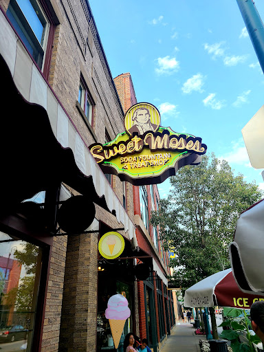 Dessert Shop «Sweet Moses», reviews and photos, 6800 Detroit Ave, Cleveland, OH 44102, USA