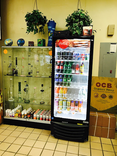 Tobacco Shop «Vape N Tobacco», reviews and photos, 58 East St, Plainville, CT 06062, USA