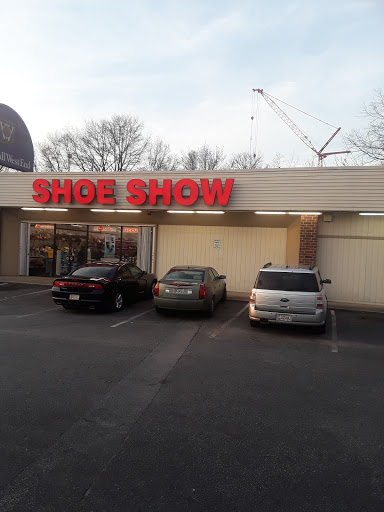 Shoe Store «Shoe Show», reviews and photos, 835 Oak St SW, Atlanta, GA 30310, USA