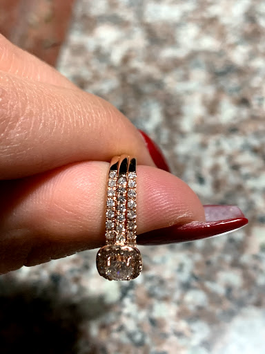 Jewelry Store «Jared The Galleria of Jewelry», reviews and photos, 7400 FM 1960, Houston, TX 77070, USA