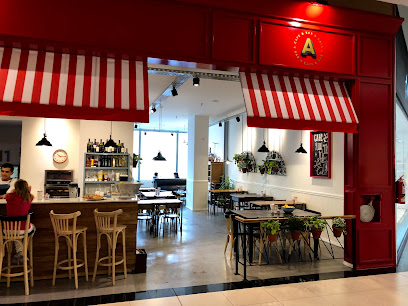ADORADO Café & Bar