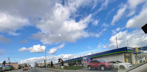 Brown Bear Car Wash en Everett