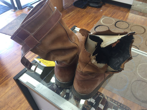 Shoe Store «Briar Vista Shoe Shop», reviews and photos, 2181 Briarcliff Rd NE, Atlanta, GA 30329, USA