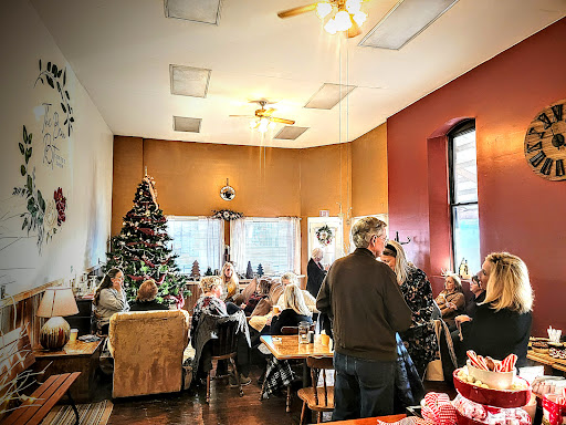 The bean pot coffee shop