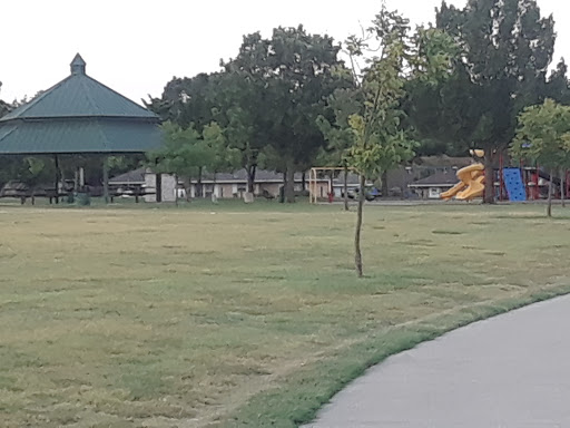 Park «Red Bird Park», reviews and photos, 1005 W Red Bird Ln, Dallas, TX 75232, USA