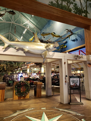 Sporting Goods Store «Bass Pro Shops», reviews and photos, 10501 Palm River Rd, Tampa, FL 33619, USA
