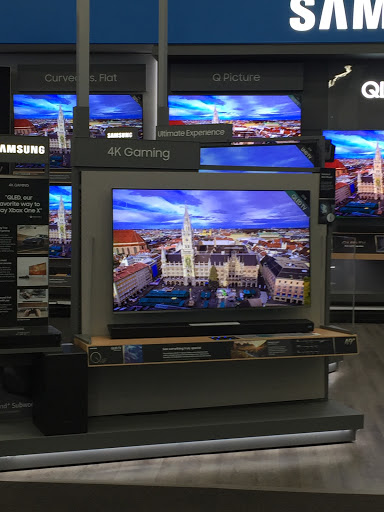 Electronics Store «Best Buy», reviews and photos, 4650 1st Ave NE, Cedar Rapids, IA 52402, USA