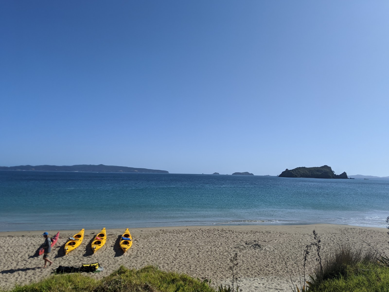 Opito Bay'in fotoğrafı uzun koy ile birlikte