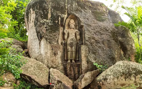 Kushtarajagala Statue image