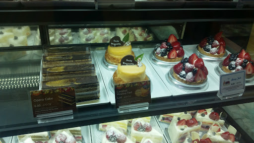 Movie Theater «iPic Theaters», reviews and photos, 2023 Hudson St, Fort Lee, NJ 07024, USA