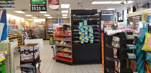 Convenience Store «Mega Holiday Stationstore», reviews and photos, 2806 Golf Rd, Eau Claire, WI 54701, USA