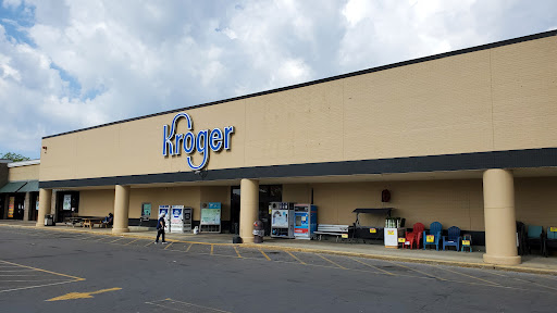 Grocery Store «Kroger», reviews and photos, 110 Dover Crossing Rd, Clarksville, TN 37042, USA