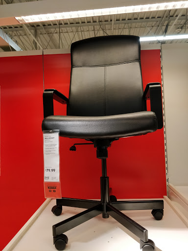 Gaming chairs shops in Toronto