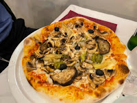 Plats et boissons du Restaurant italien Pizzeria César à Montrouge - n°1