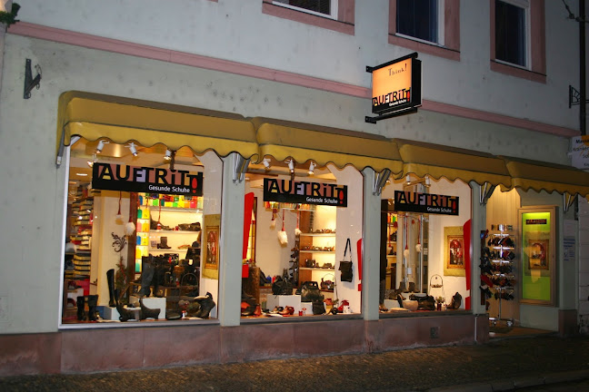 Auftritt - Gesunde Schuhe, Think Store