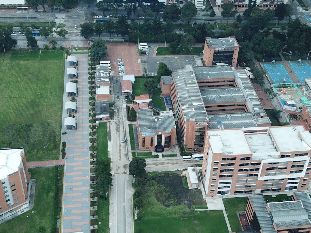 Escuela de Postgrados Fuerza Aérea Colombiana