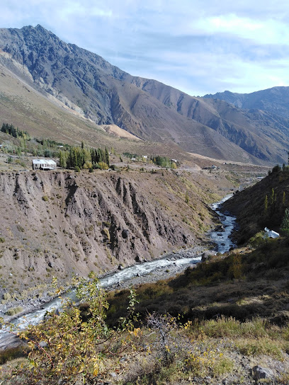 Entre Cumbres de Lo Valdes - Cam. Al Volcán, Lo Valdes, San José de Maipo, Región Metropolitana, Chile